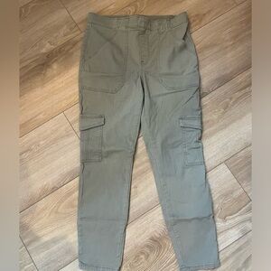 Sincerely Jules stretch cargo pants.